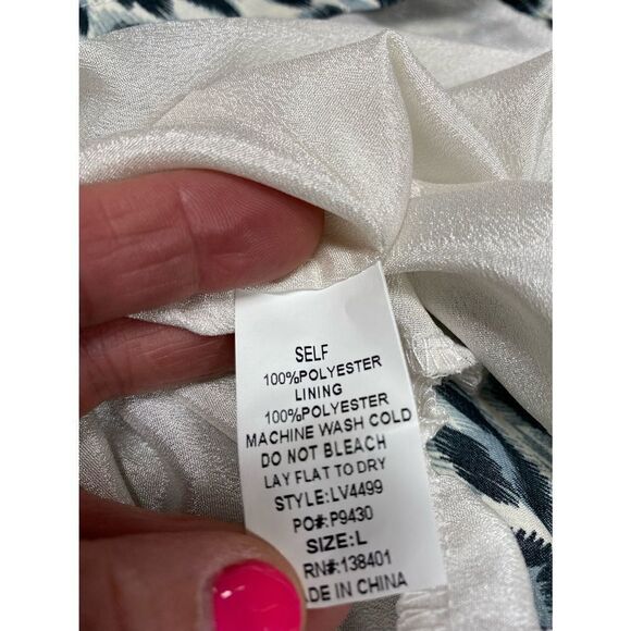 L Love Cheetah Bell Sleeve Dress Size Large NWOT - Picture 4 of 6